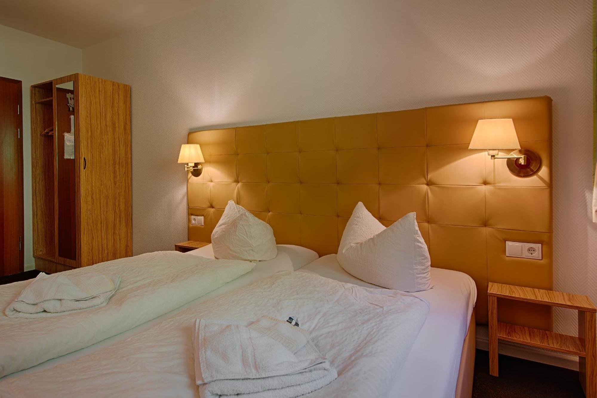 See Hotel Karlslust Chalets Storkow  Dış mekan fotoğraf