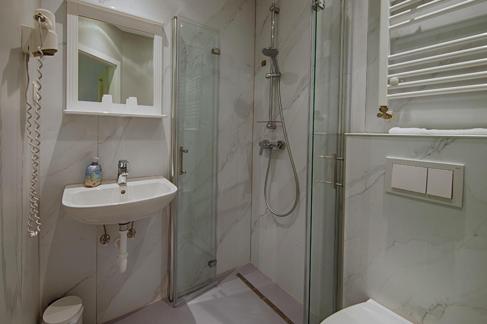 See Hotel Karlslust Chalets Storkow  Dış mekan fotoğraf