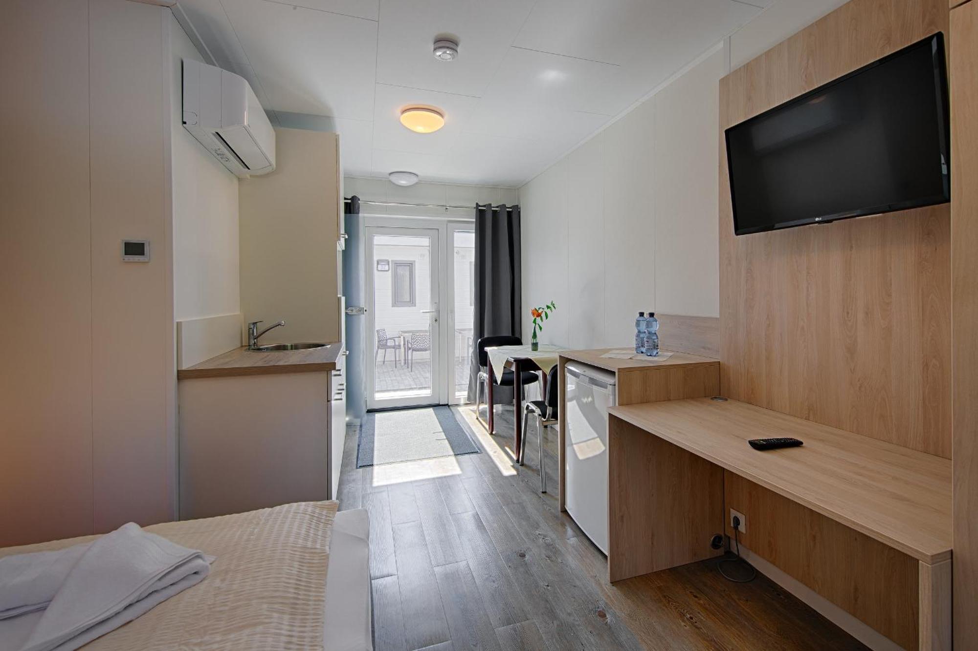 See Hotel Karlslust Chalets Storkow  Dış mekan fotoğraf
